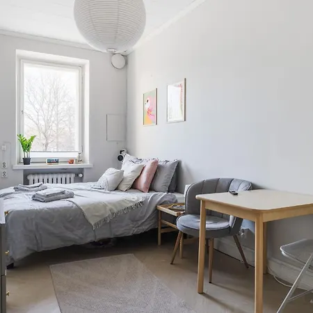 Apartment Viihtyisae Yksioe Mannerheimintiellae,