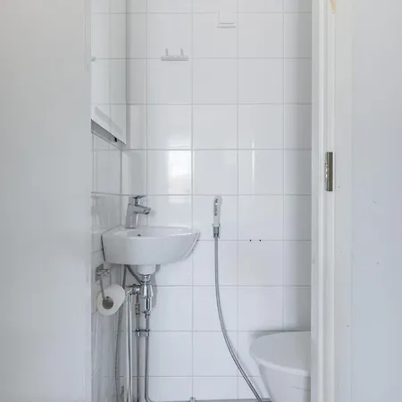 Viihtyisae Yksioe Mannerheimintiellae,