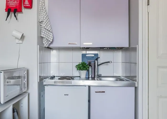 Viihtyisae Yksioe Mannerheimintiellae, Helsinky